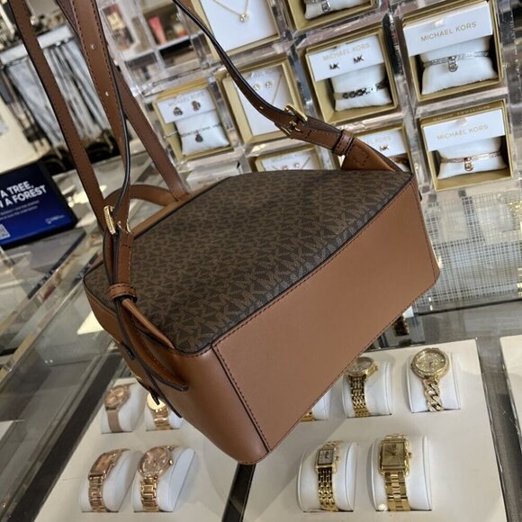 MICHAEL KORS Jaycee Medium Logo Backpack 35S2G8TB2B